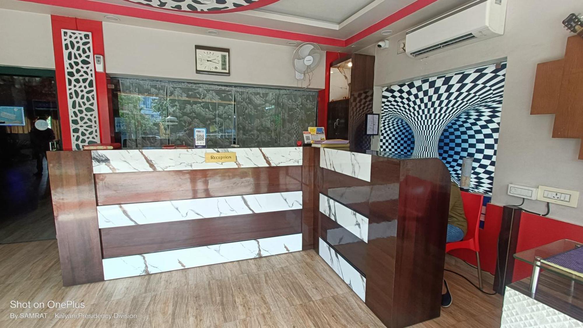 Trisplanet Hotel Kalyani Luaran gambar